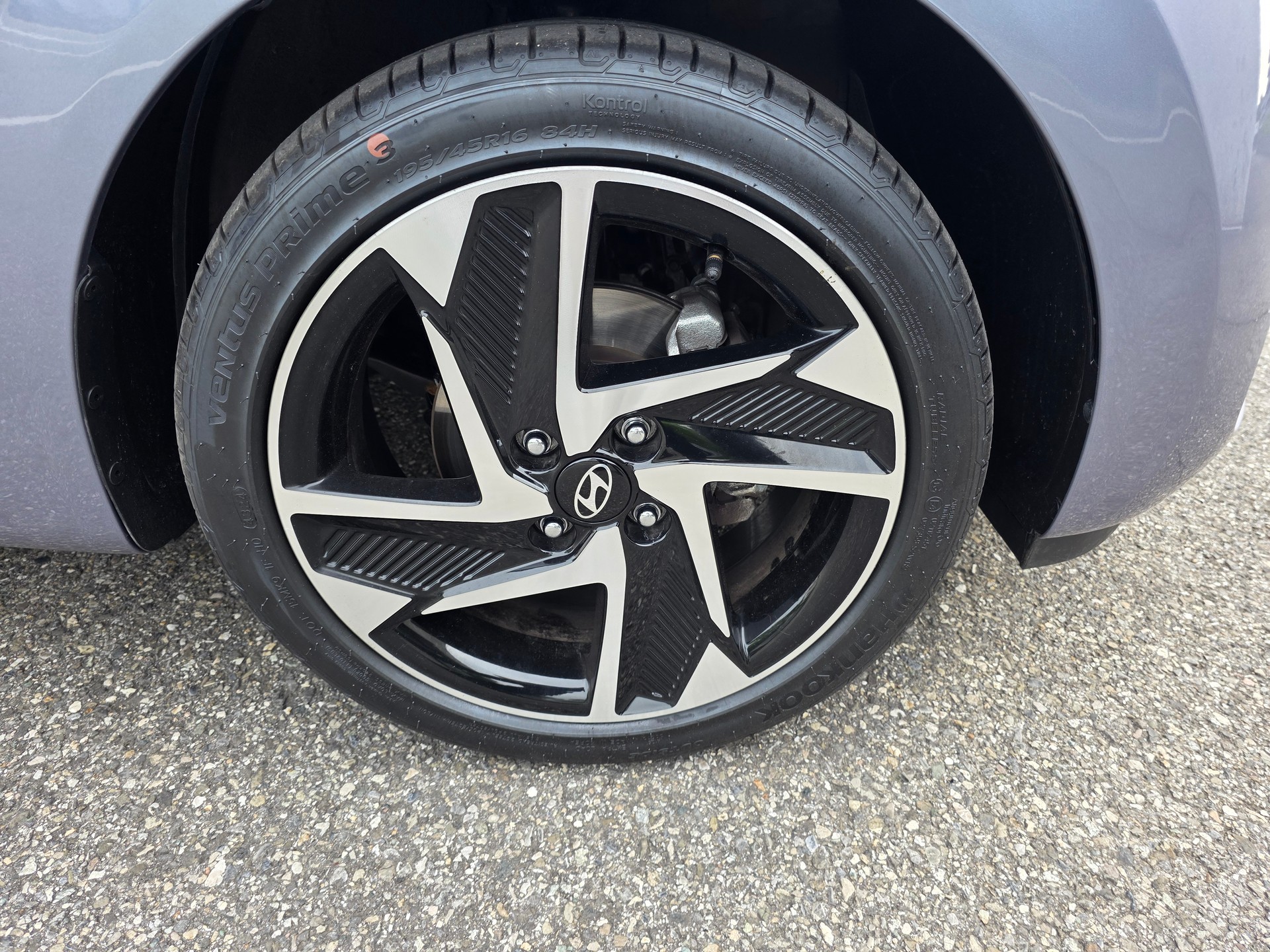 HYUNDAI 1.2 Vertex-image-13