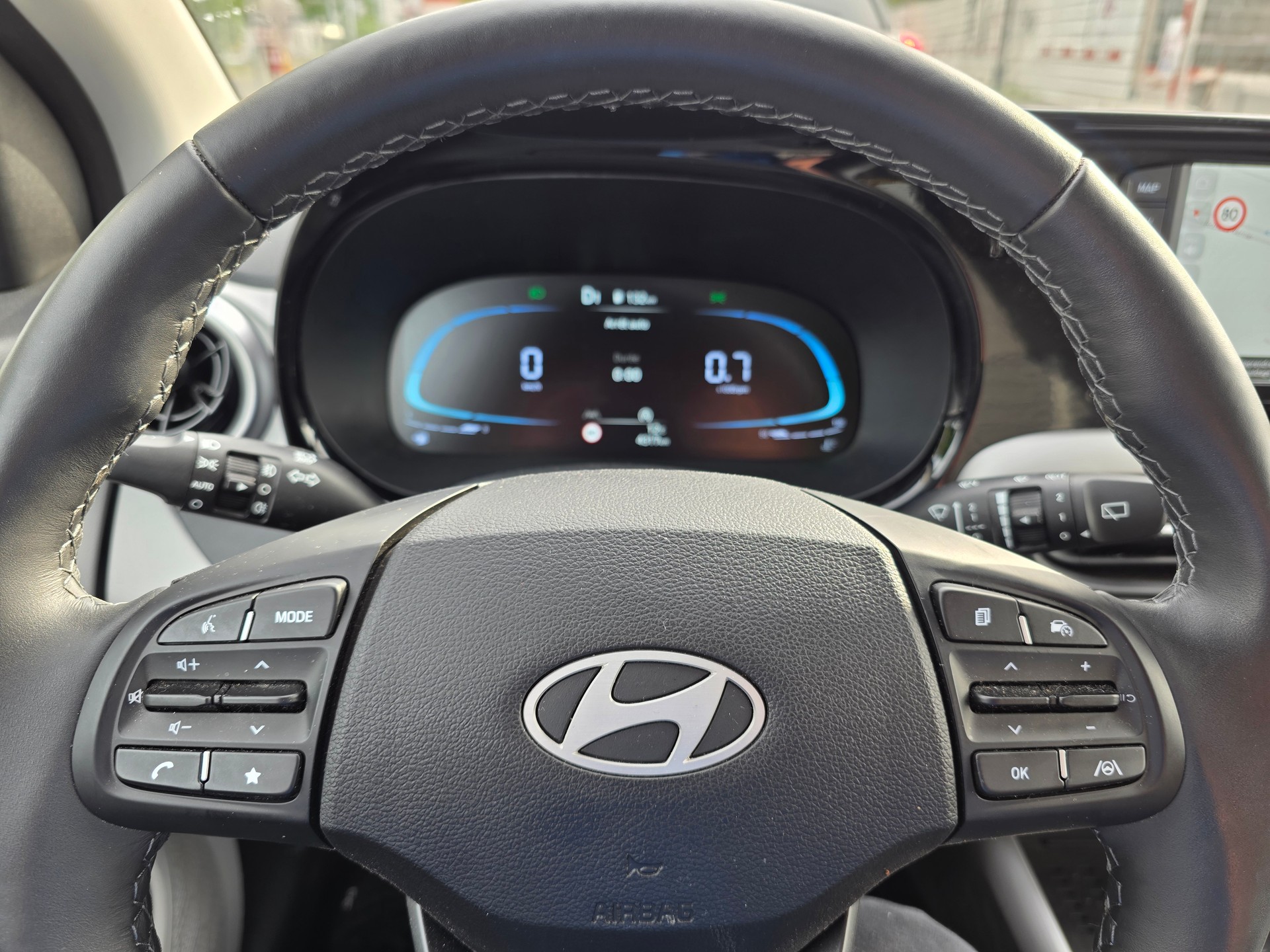 HYUNDAI 1.2 Vertex-image-7