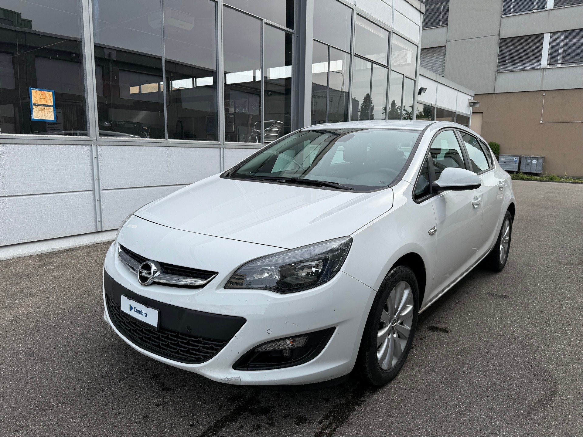 OPEL Astra 1.6 CDTi ecoFLEX Drive *Frisch ab MFK *2 Schlüssel *Tempomat *NEUE Sommerreifen *Klimatisierungsautomatik *Teilleder *