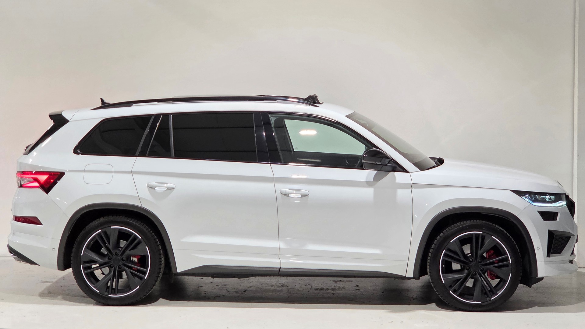 SKODA Kodiaq 2.0 TSI 4x4 RS-image-26