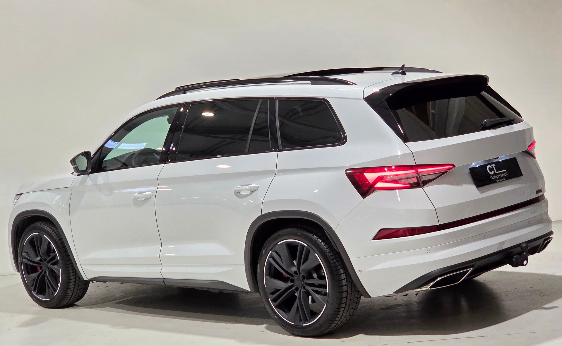 SKODA Kodiaq 2.0 TSI 4x4 RS-showroom-element-2