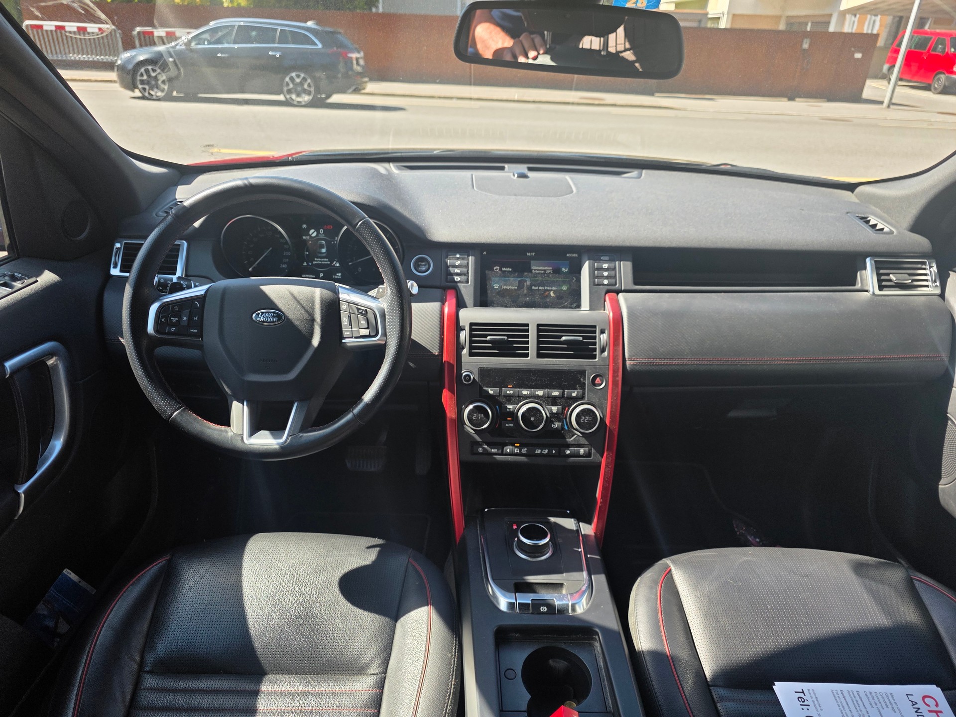 LAND ROVER Discovery Sport 2.0 Si4 SE AT9-showroom-element-3