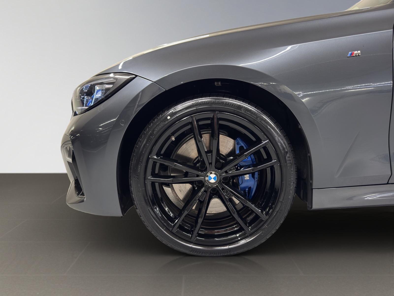 BMW M340d xDrive Touring-image-8