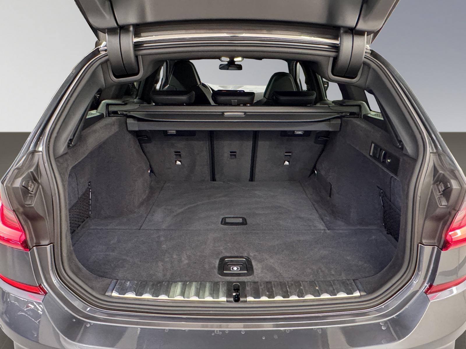 BMW M340d xDrive Touring-image-9