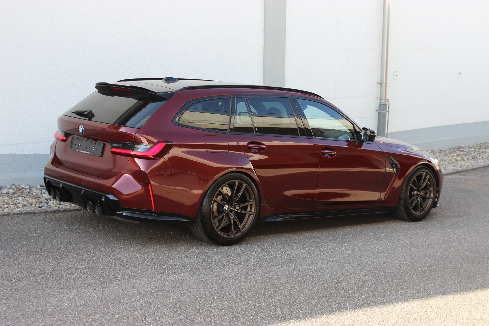 BMW M3 Competition M xDrive Touring *AVENTURINROT METALLIC*-image-5