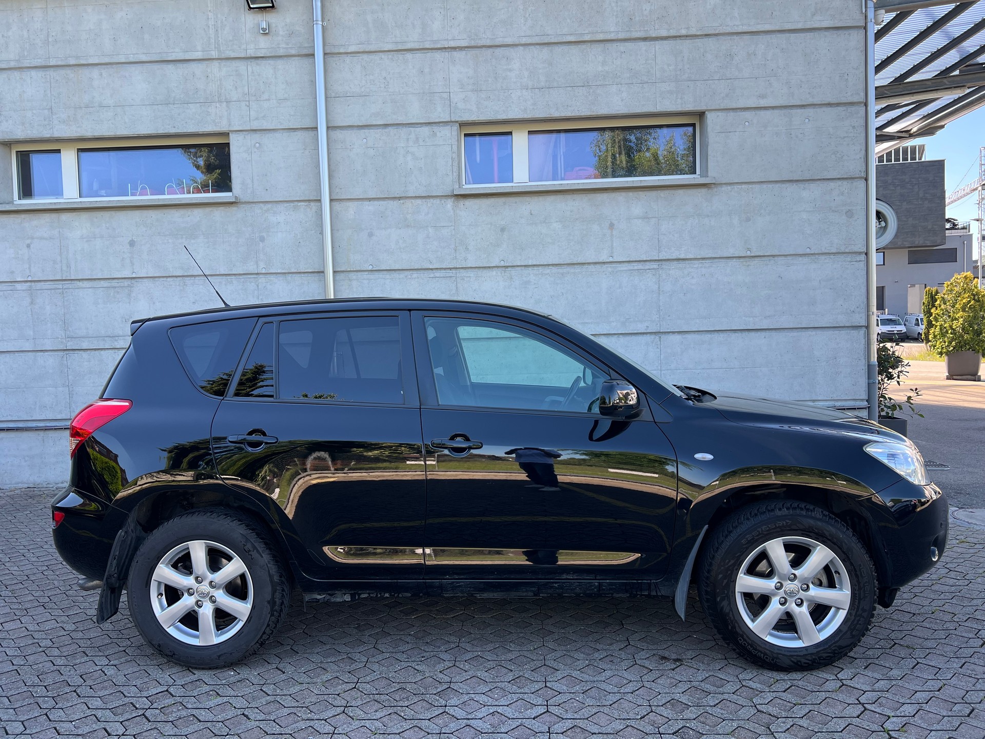 TOYOTA RAV-4 2.0 16V Cross Sport Automatic-showroom-element-3