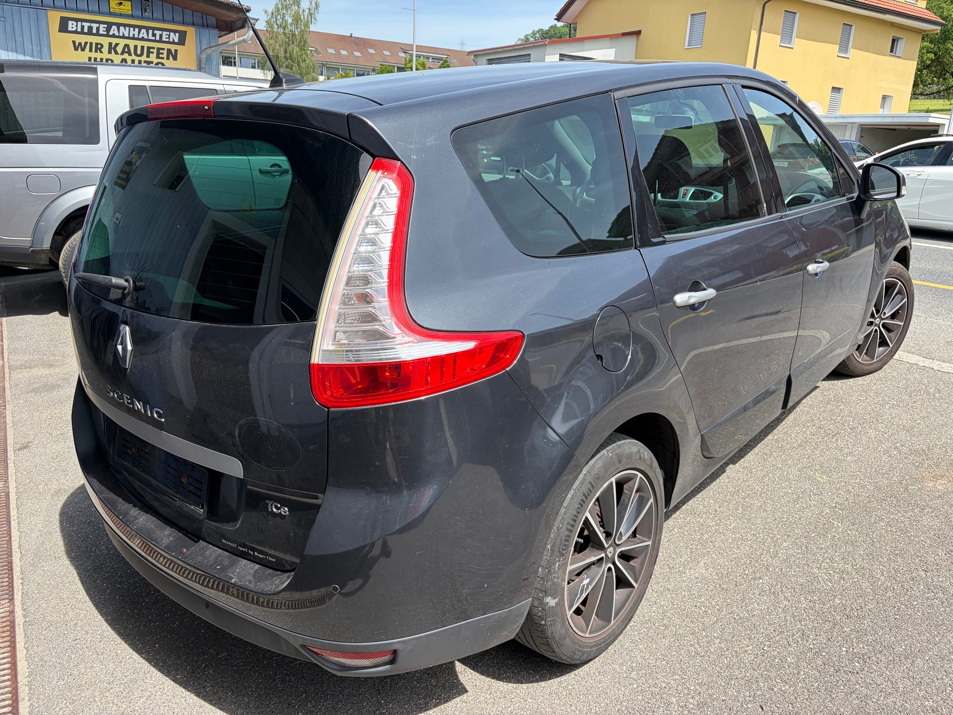 RENAULT Grand Scénic 1.4 16V Turbo Expression-image-5