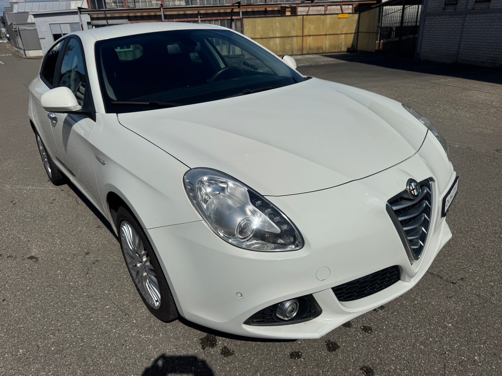 ALFA ROMEO Giulietta 1.4 T Progression Plus-image-2