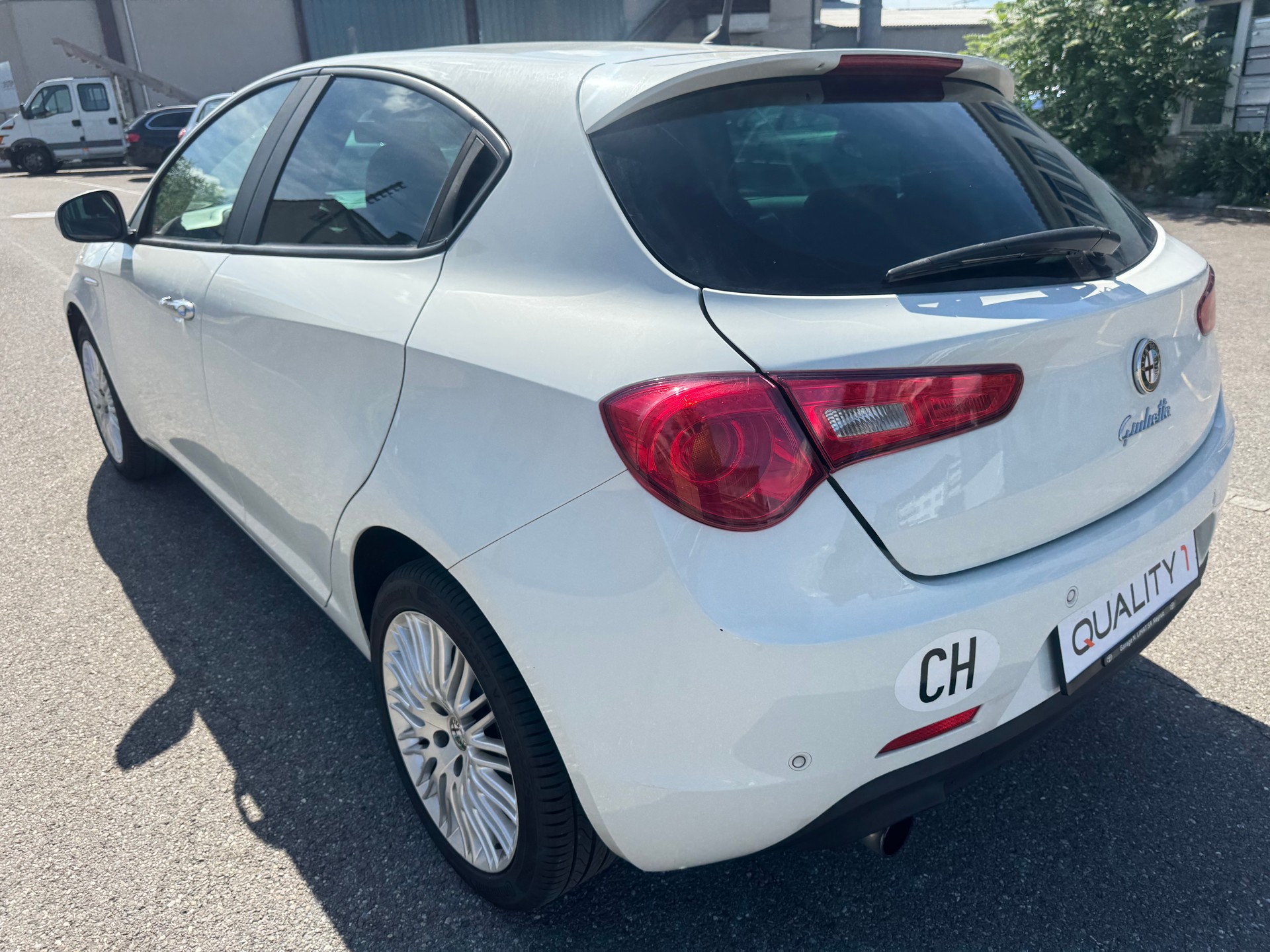 ALFA ROMEO Giulietta 1.4 T Progression Plus-image-6