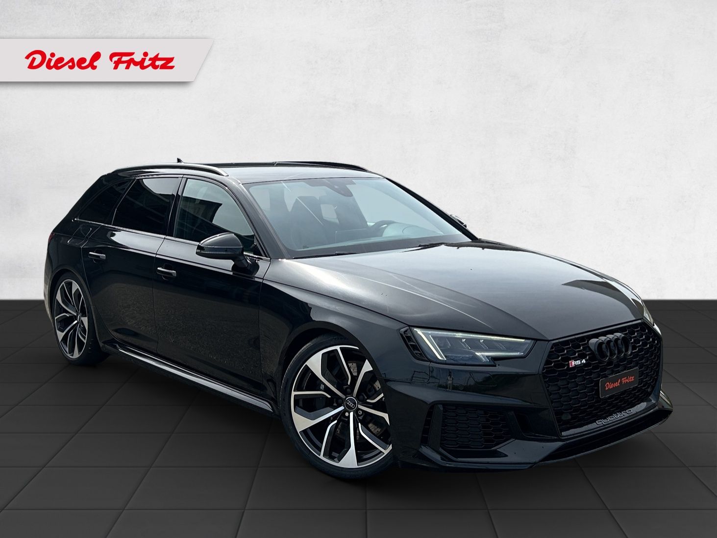 AUDI RS4 Avant 2.9 TFSI quattro tiptronic-image-6