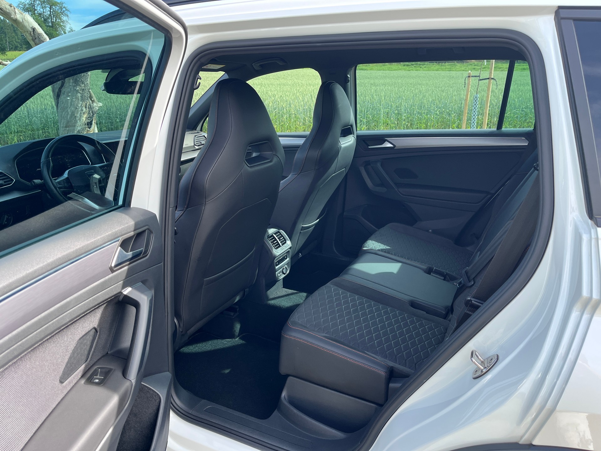 SEAT 1.4 eHybrid FR DSG-image-7