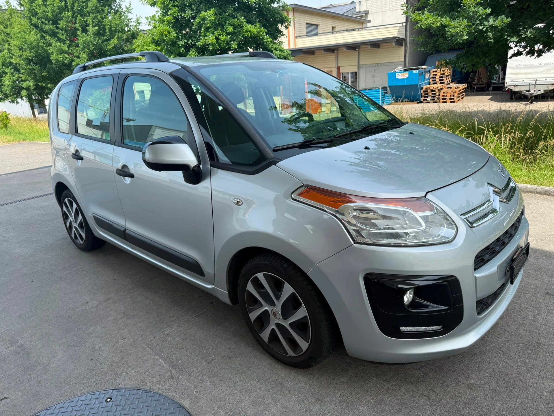 CITROEN C3 Picasso 1.6 HDi Exclusive-showroom-element-1