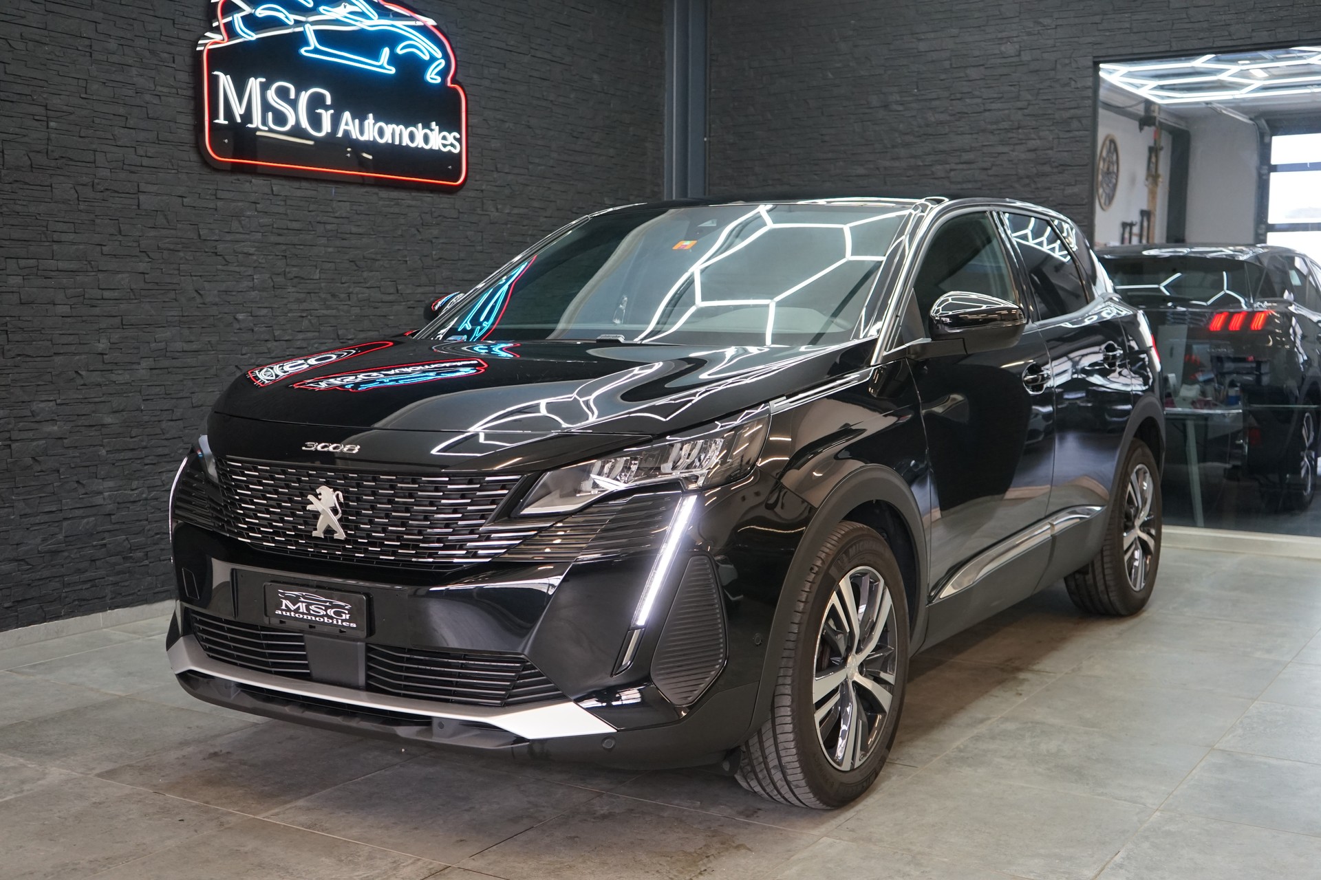 PEUGEOT 3008 1.2 PureTech Allure Pack EAT8