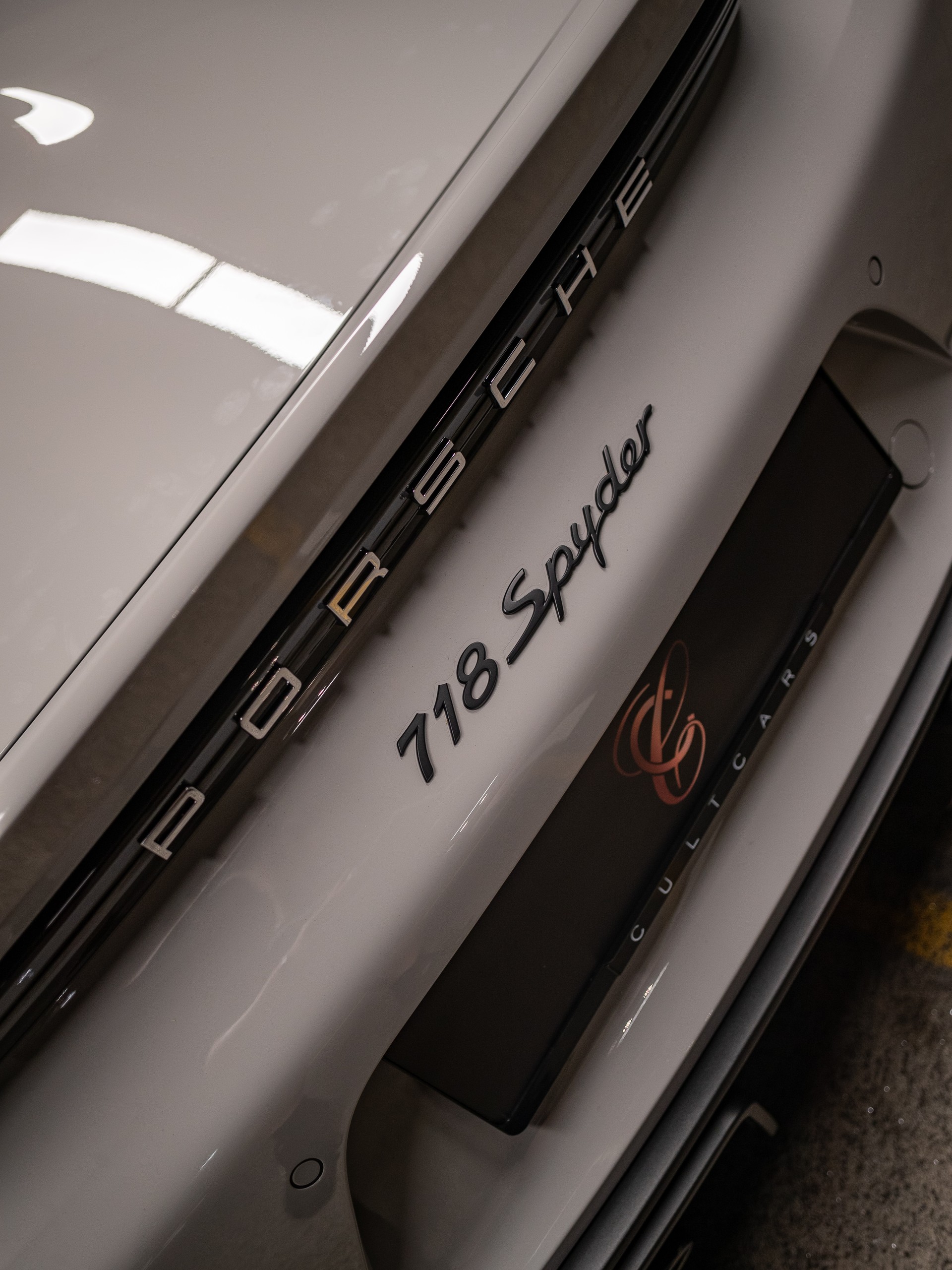 PORSCHE 718 Boxster Spyder-image-25