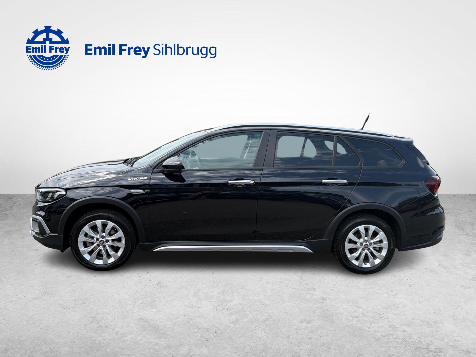 FIAT Tipo SW 1.5 Hybrid Cross-showroom-element-1