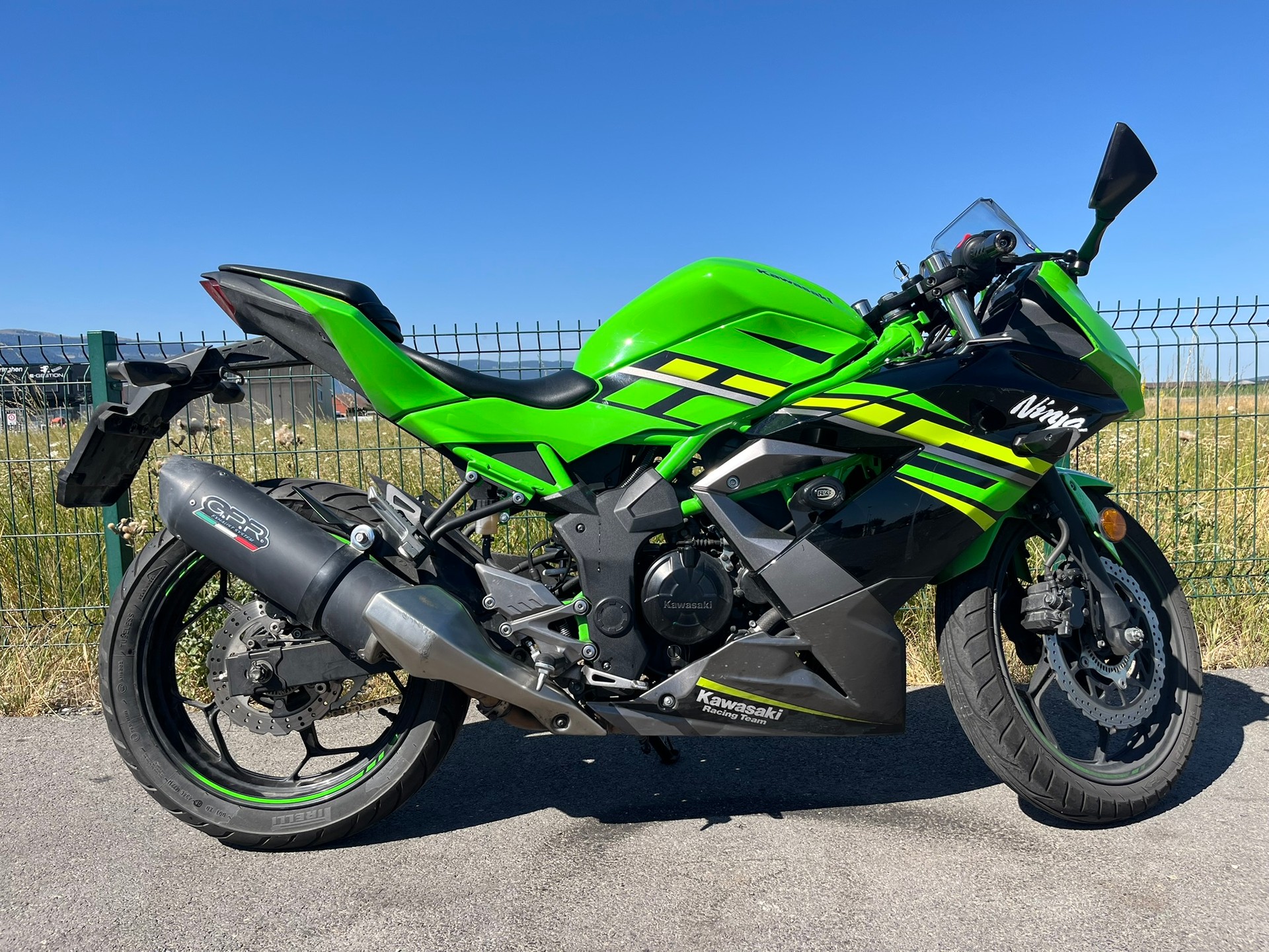KAWASAKI Ninja 125 ABS-image-3
