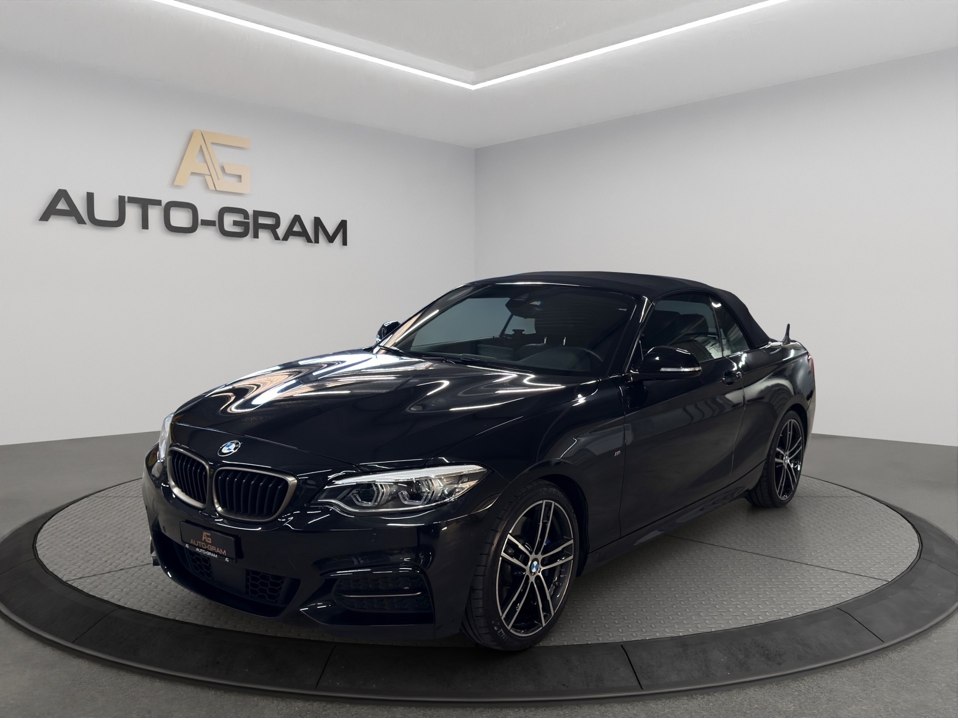 BMW M240i xDrive Steptronic