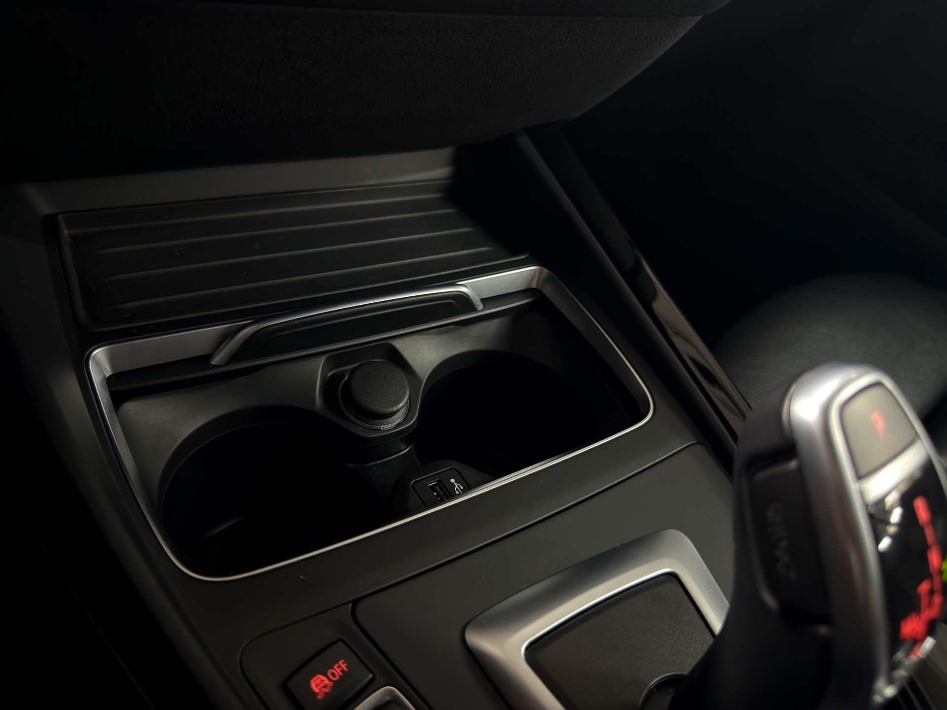 BMW M240i xDrive Steptronic-image-23