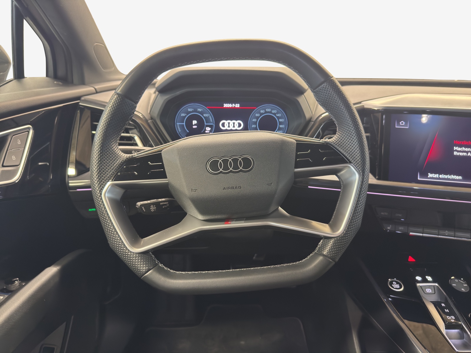 AUDI Q4 e-tron 50 quattro-image-9