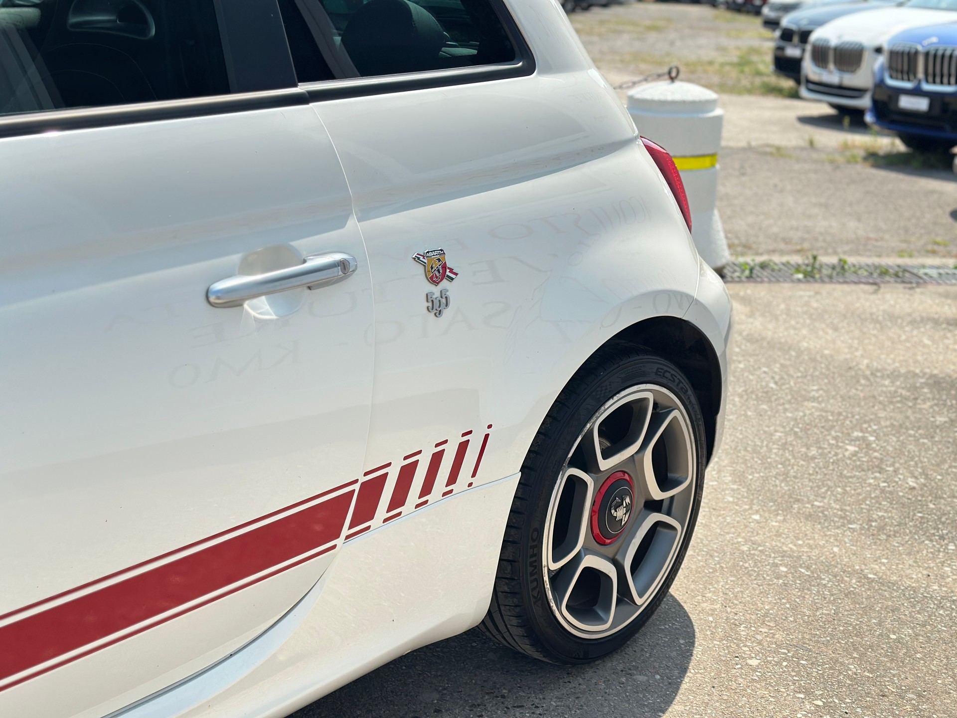 FIAT 595 1.4 16V Turbo Abarth Turismo-image-2