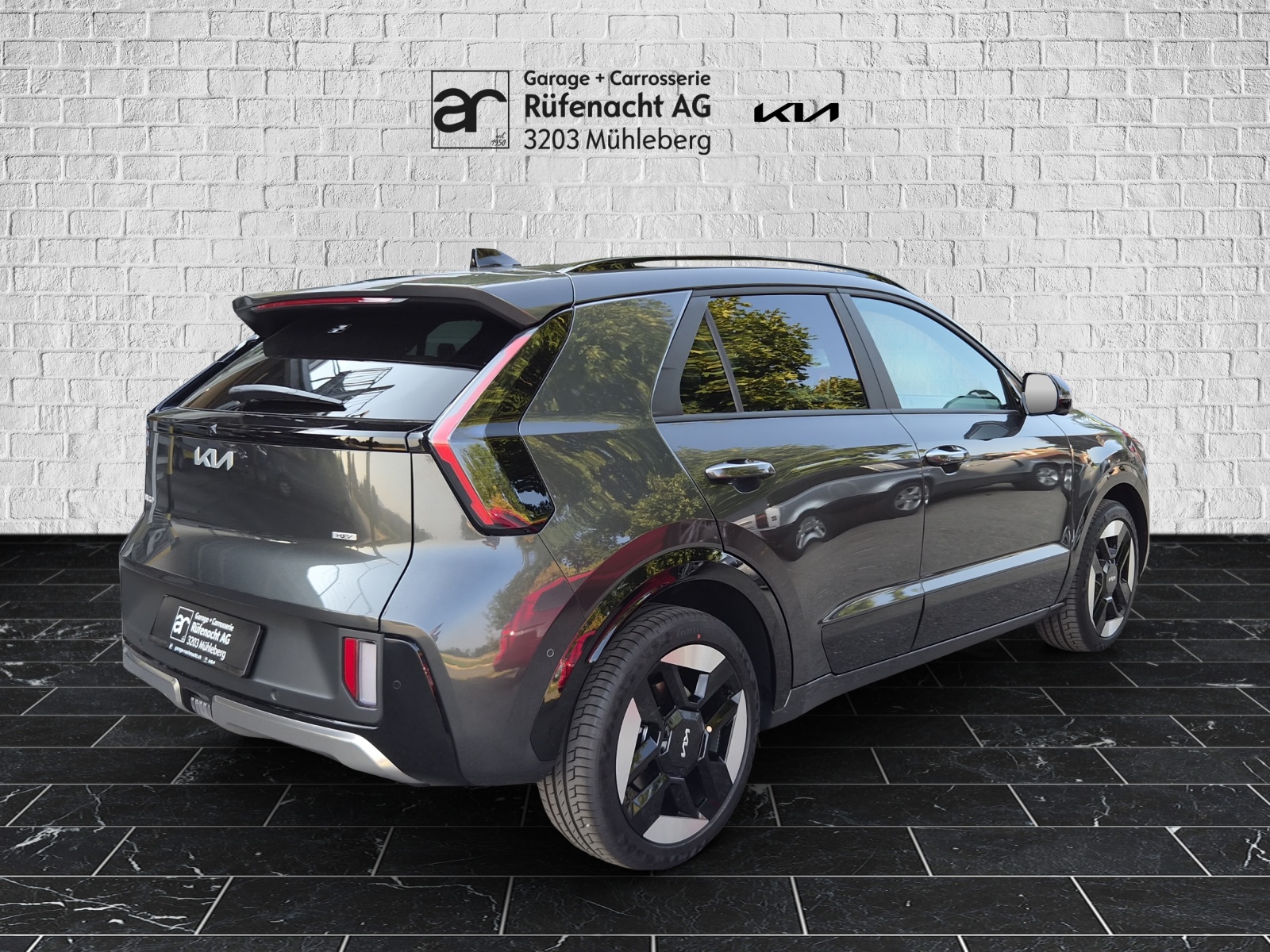 KIA Niro 1.6 GDi Hybrid Style-showroom-element-1