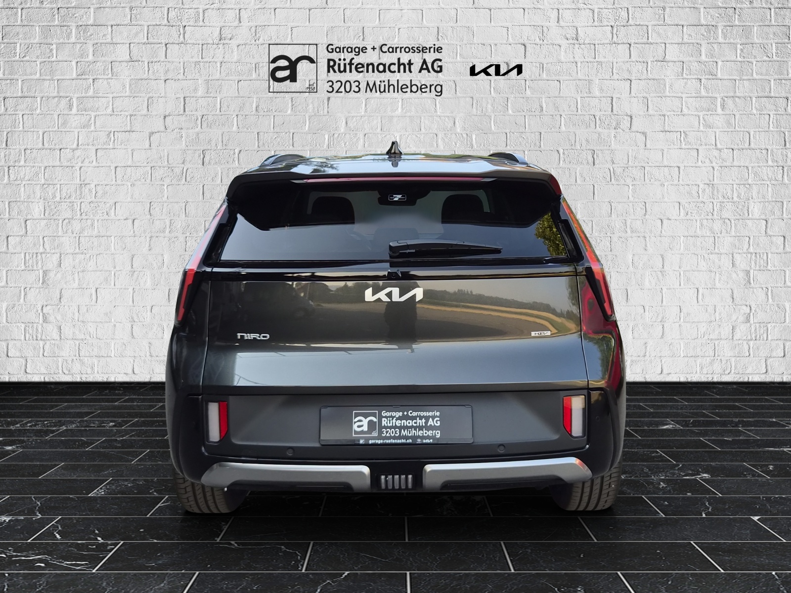 KIA Niro 1.6 GDi Hybrid Style-showroom-element-3