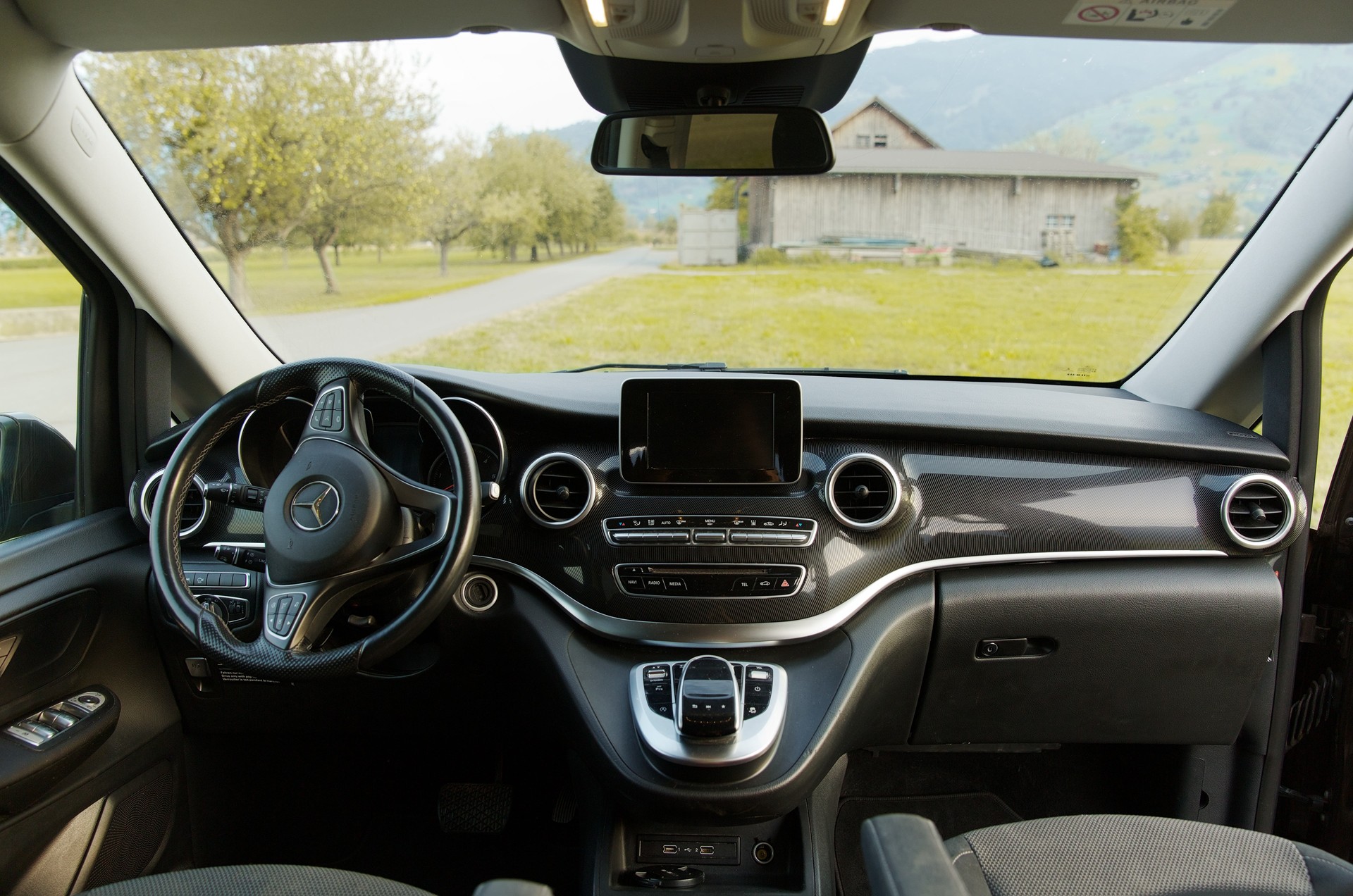 MERCEDES-BENZ 220 d Horizon 4matic-image-9