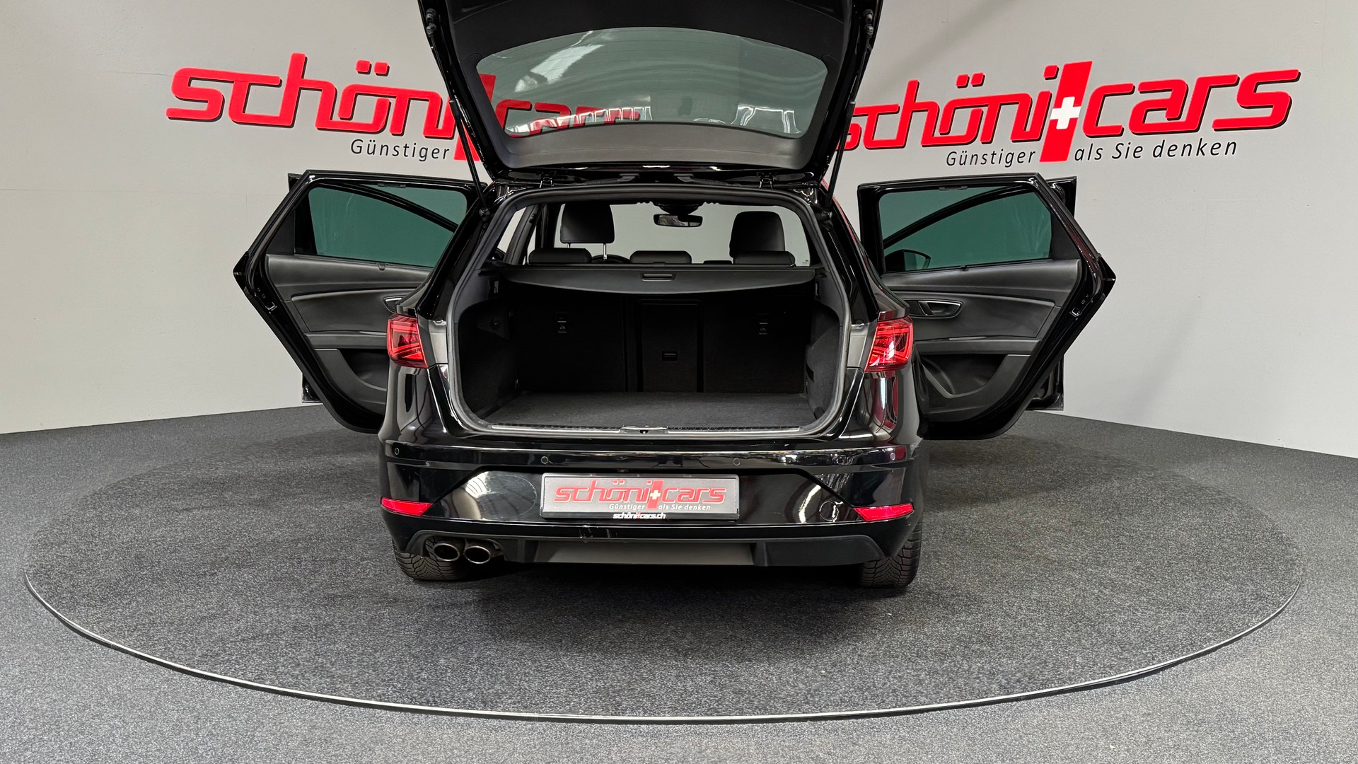 SEAT Leon ST 1.4 TSI ACT Xcellence DSG-image-5