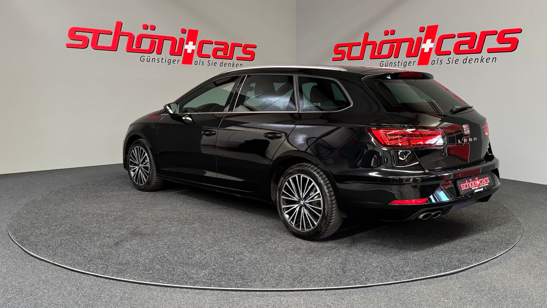 SEAT Leon ST 1.4 TSI ACT Xcellence DSG-showroom-element-3