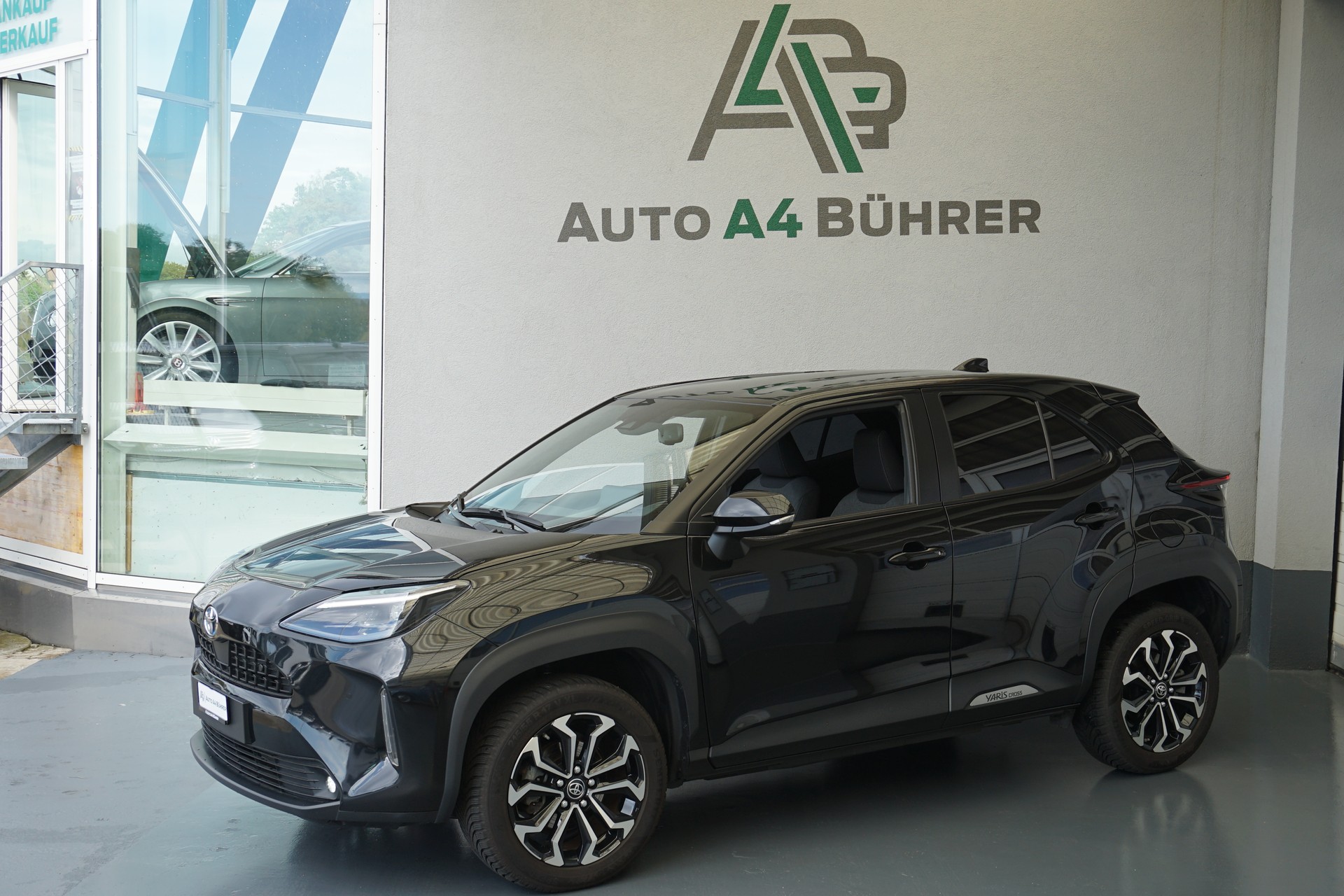 TOYOTA Yaris Cross 1.5 Trend AWD Automat Hybrid 116PS-showroom-element-3