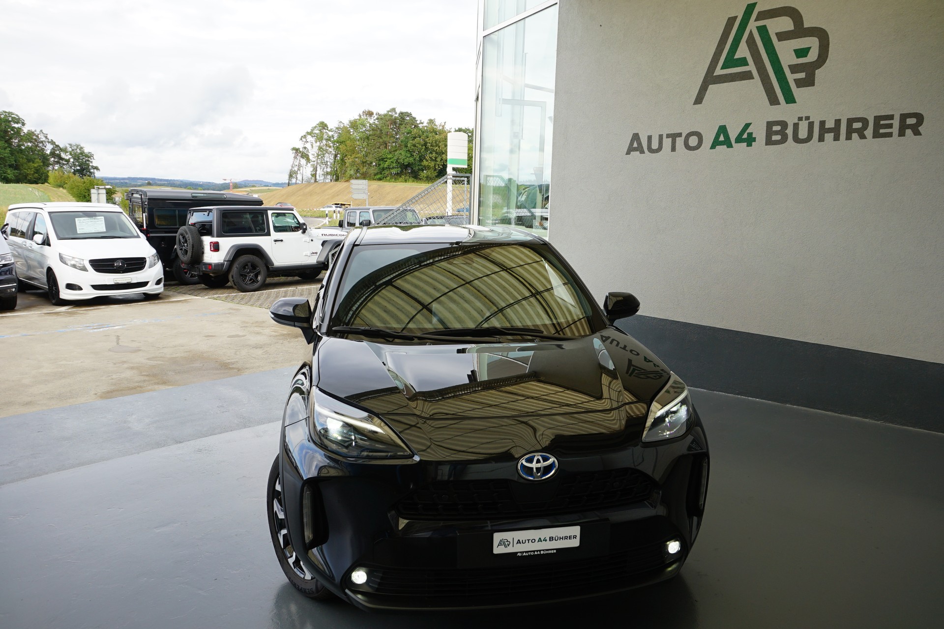 TOYOTA Yaris Cross 1.5 Trend AWD Automat Hybrid 116PS-showroom-element-2