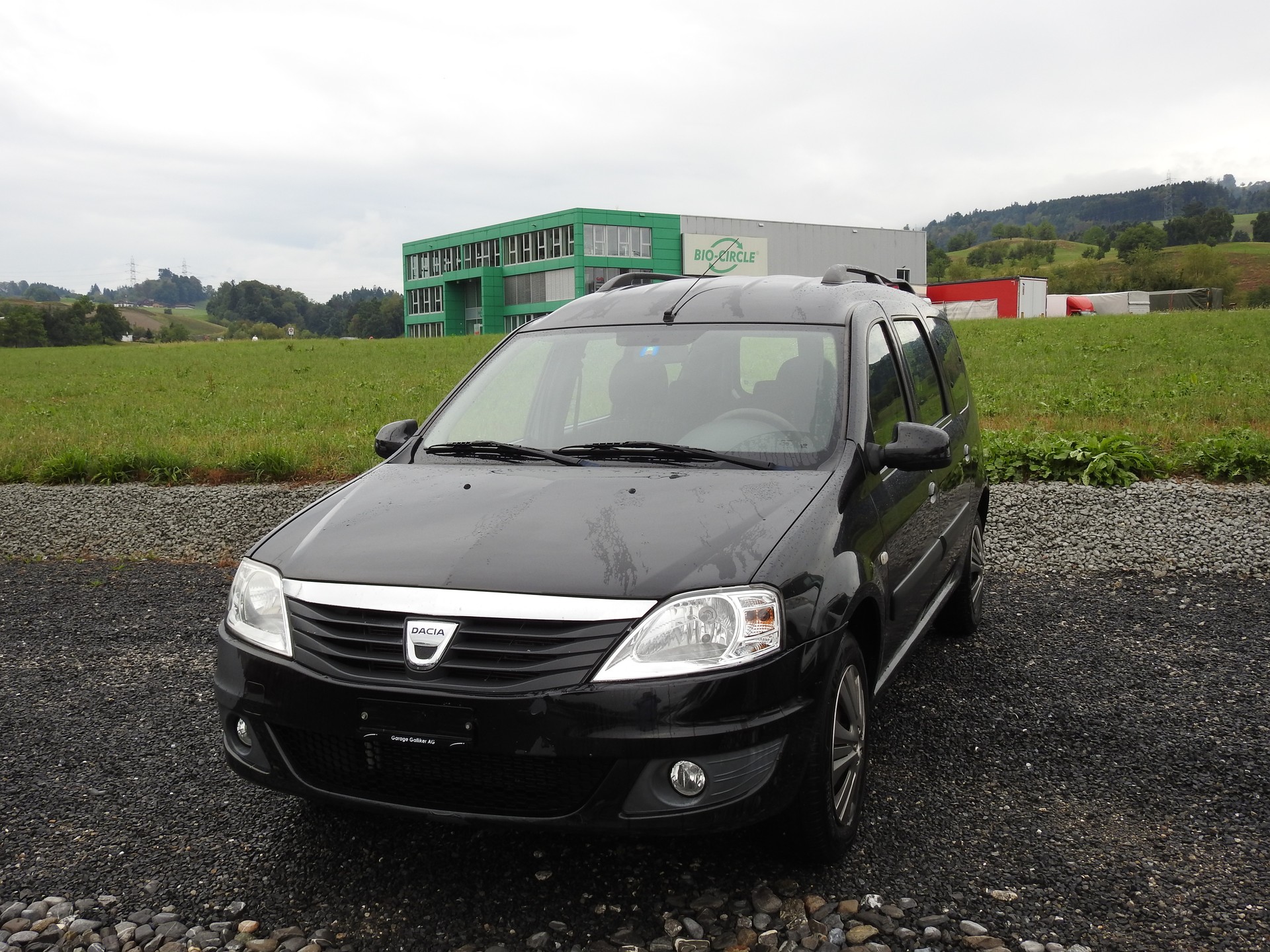 DACIA Logan 1.6 16V E85 Blackline