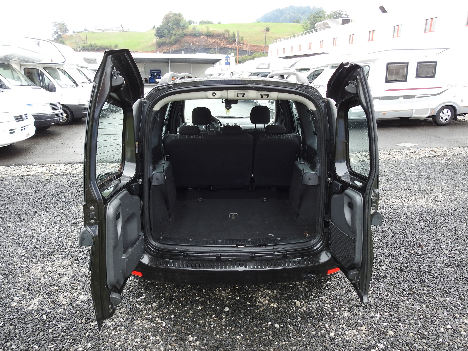 DACIA Logan 1.6 16V E85 Blackline-image-10