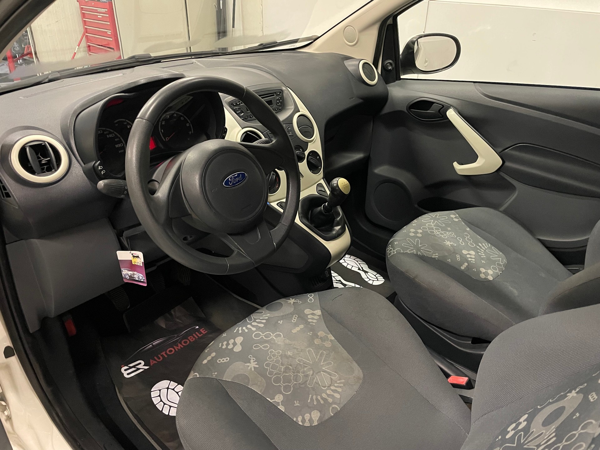FORD KA 1.25. Grand Prix-image-11
