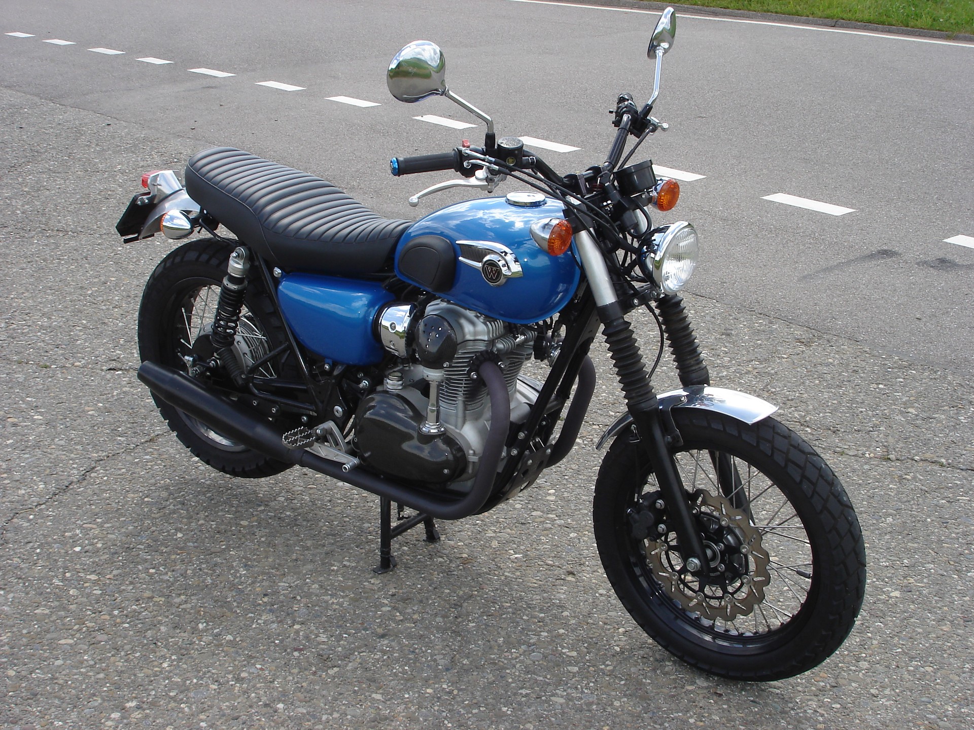 KAWASAKI W 800-image-4