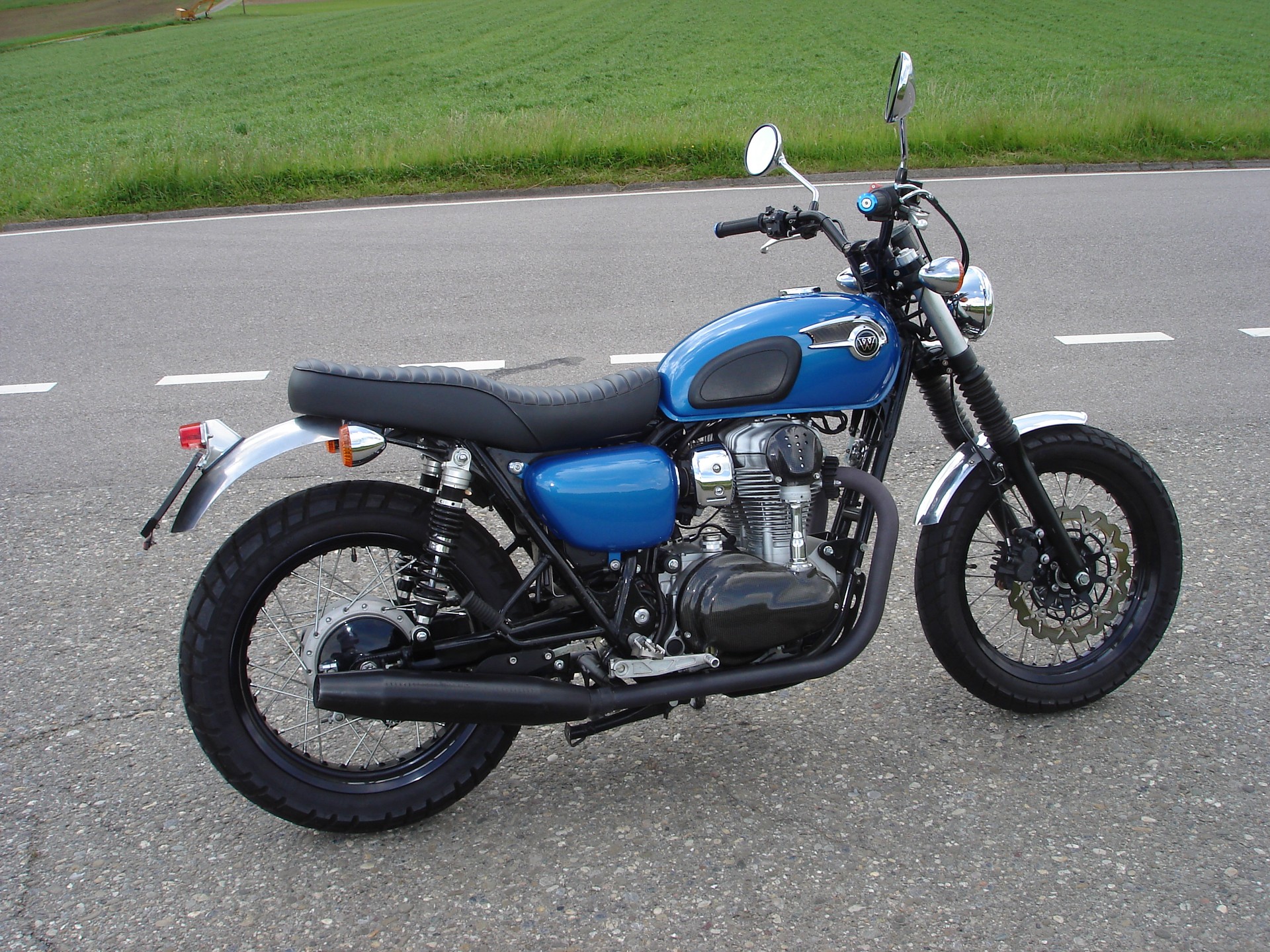 KAWASAKI W 800-image-2
