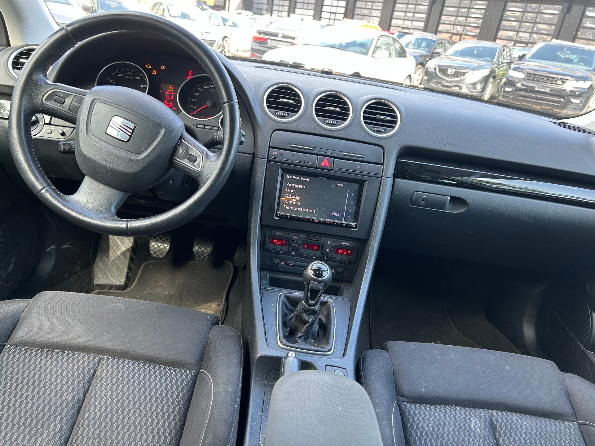 SEAT Exeo ST 2.0 TSI Style-image-5