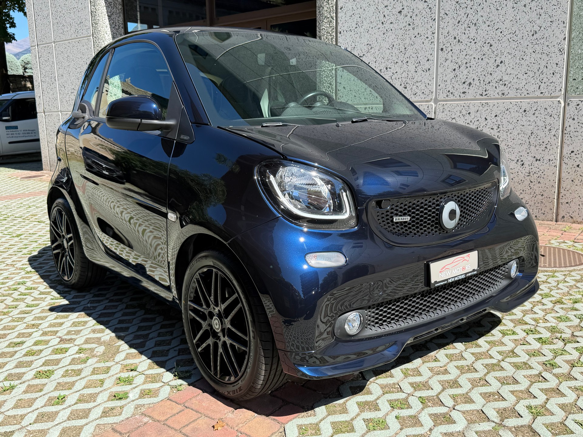 SMART fortwo Brabus twinmatic-image-3