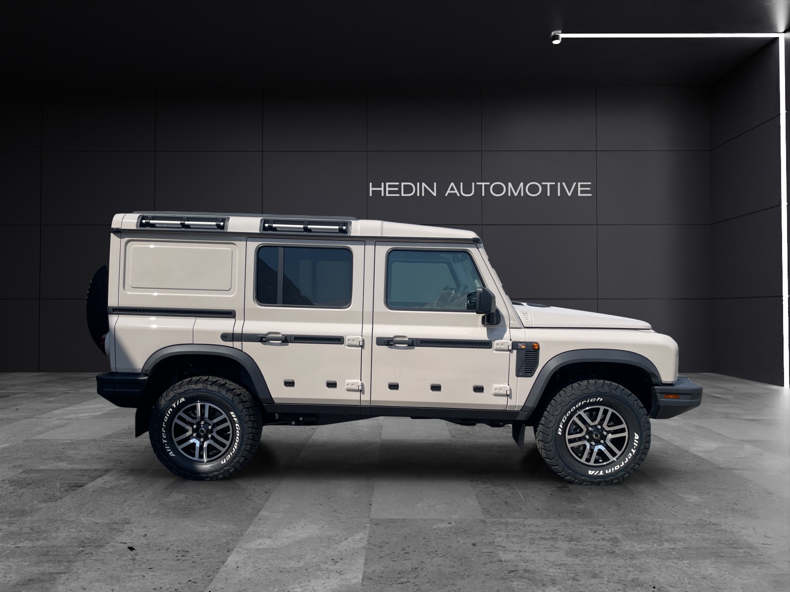 INEOS Grenadier 3.0 Fieldmaster Edition-showroom-element-1