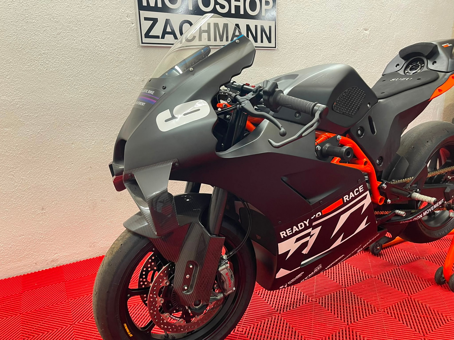 KTM RC8 C-image-12