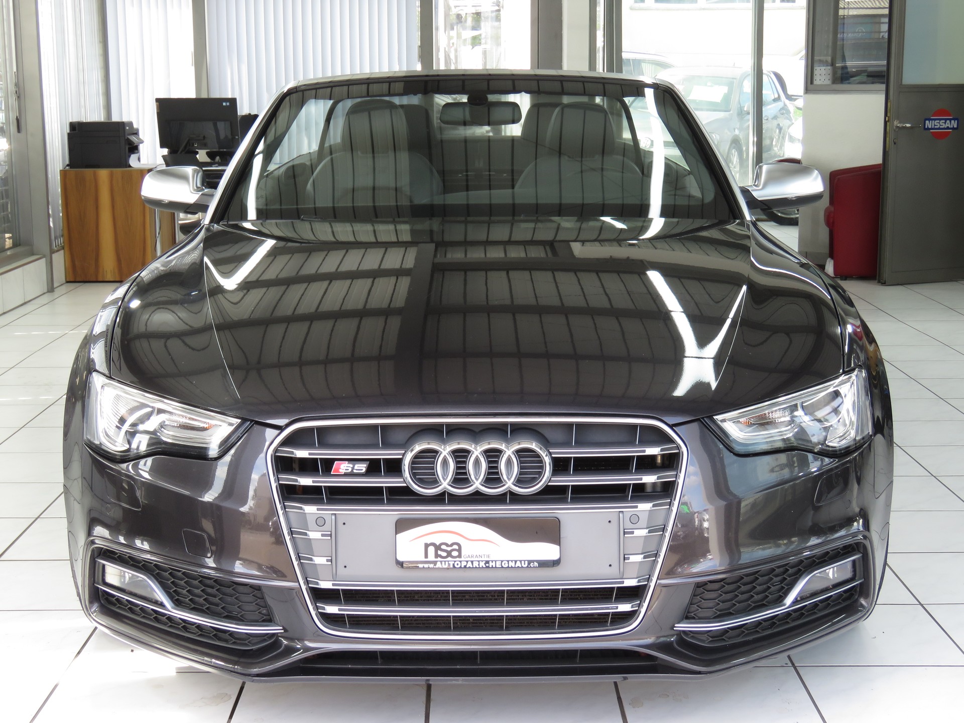 AUDI S5 Cabrio 3.0 TFSI Quattro S-tronic (Automat)-showroom-element-1