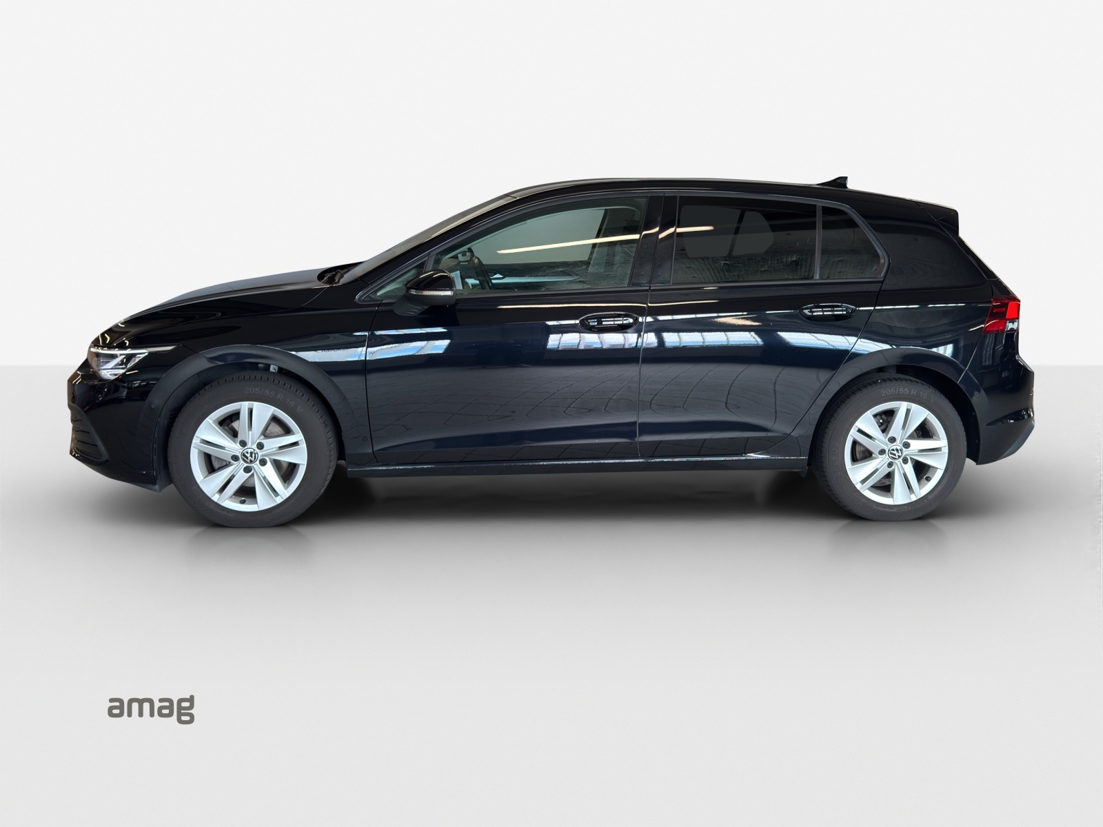 VW Golf 1.0 TSI Life-showroom-element-1