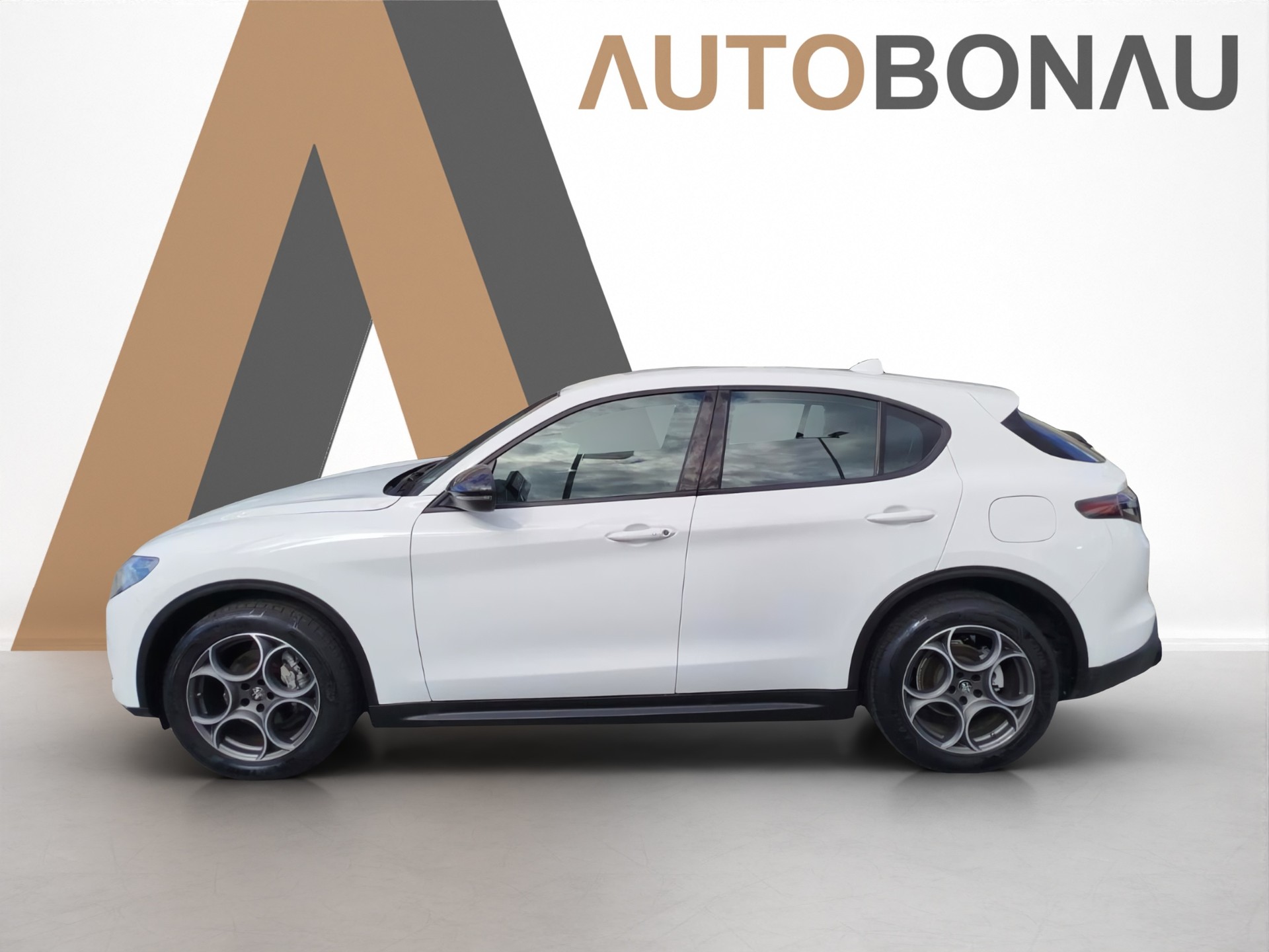 ALFA ROMEO Stelvio 2.0 MA 280 AT8 Sprint Q4-showroom-element-1