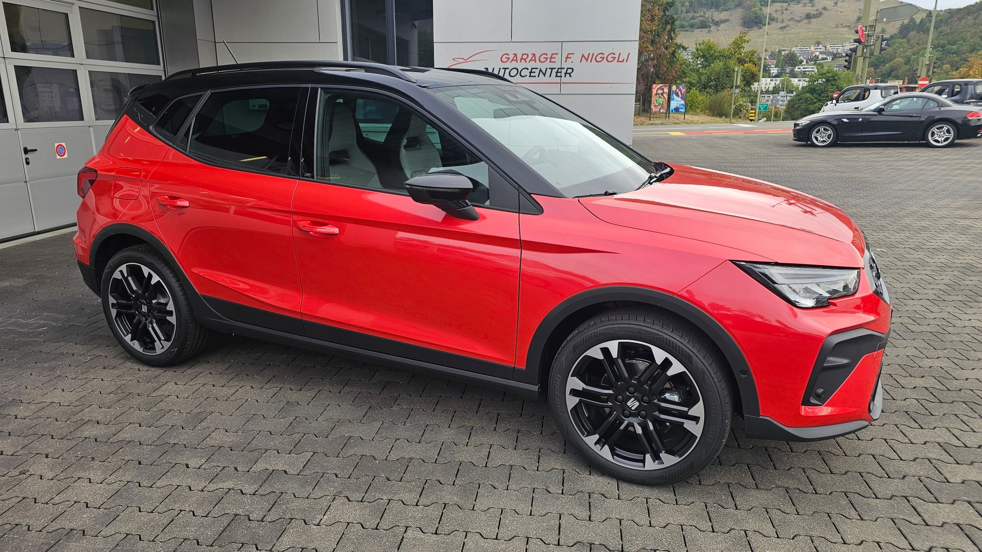 SEAT Arona 1.5 Eco TSI FR DSG-showroom-element-2