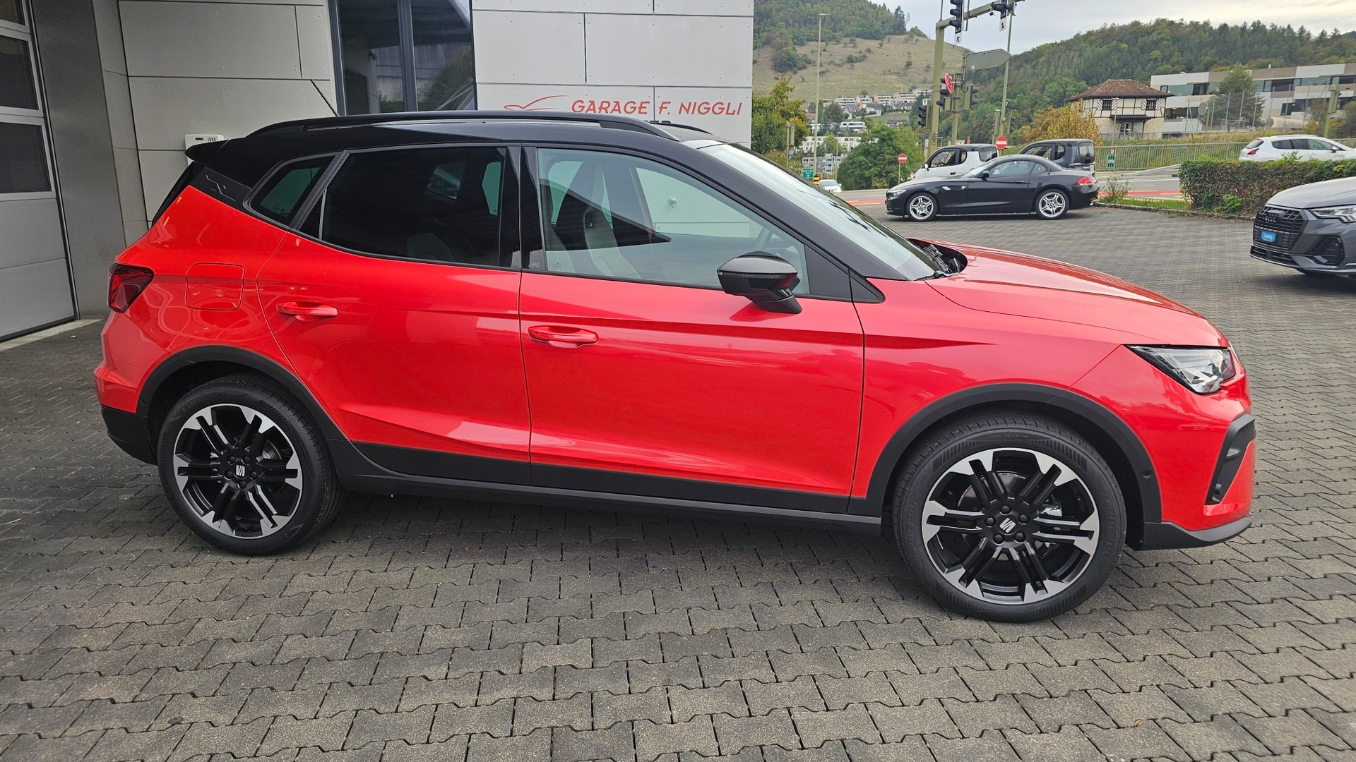 SEAT Arona 1.5 Eco TSI FR DSG-showroom-element-3