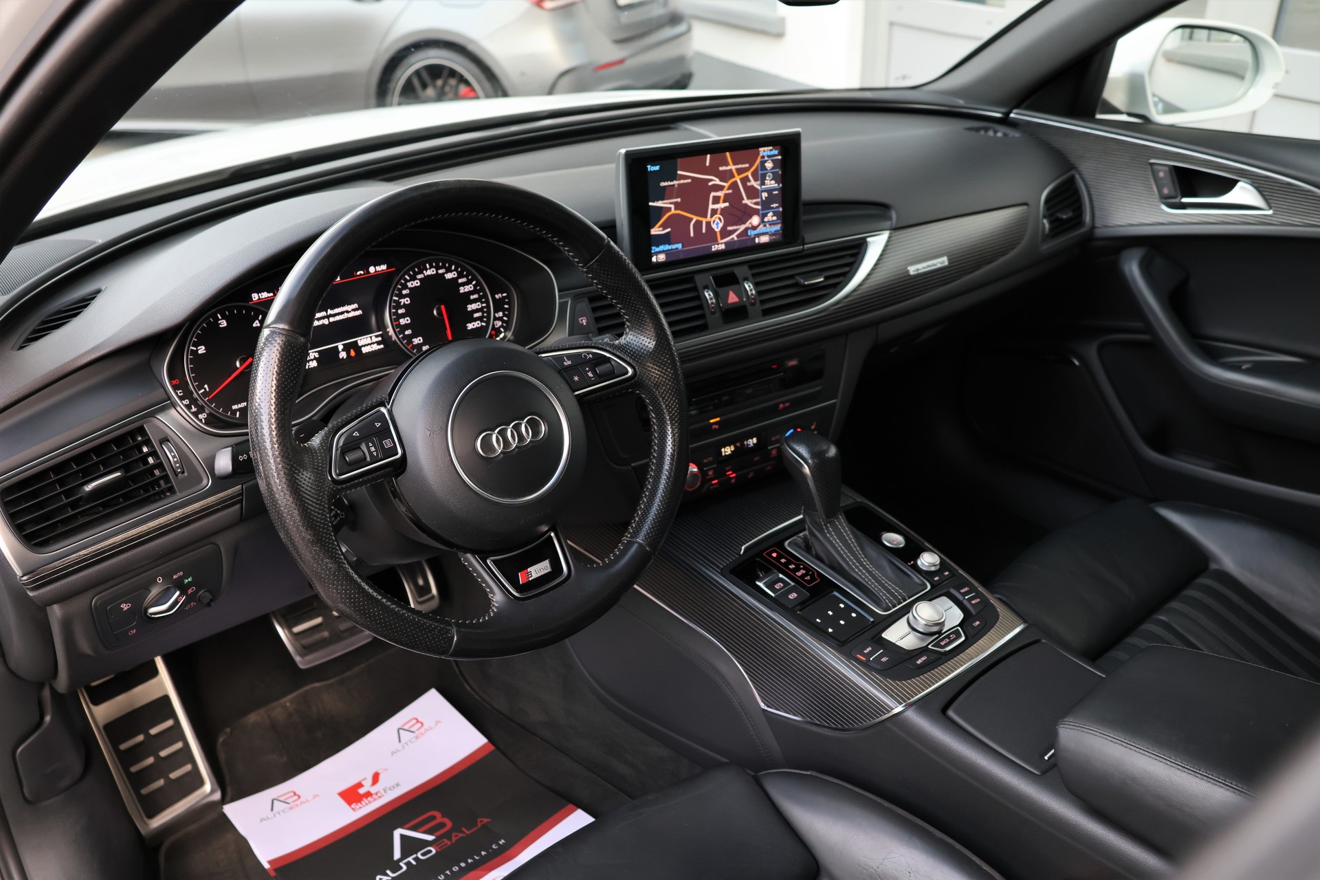 AUDI A6 Avant 3.0 BiTDI V6 quattro tiptronic S-Line *Facelift*-image-11
