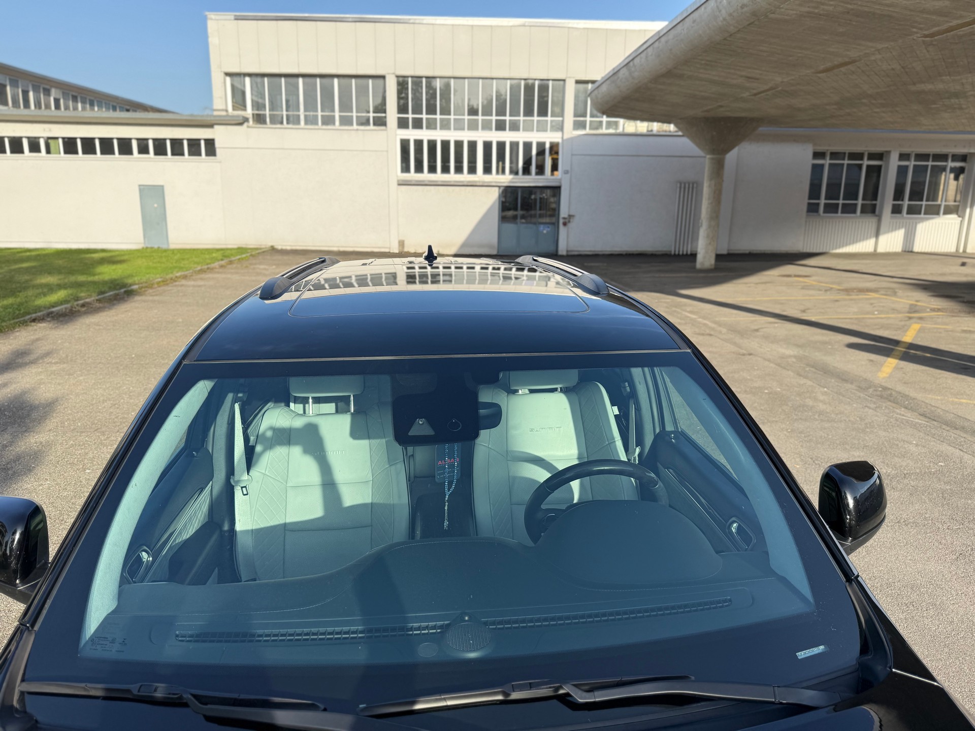 JEEP Grand Cherokee 3.0 CRD 250 Summit-image-8