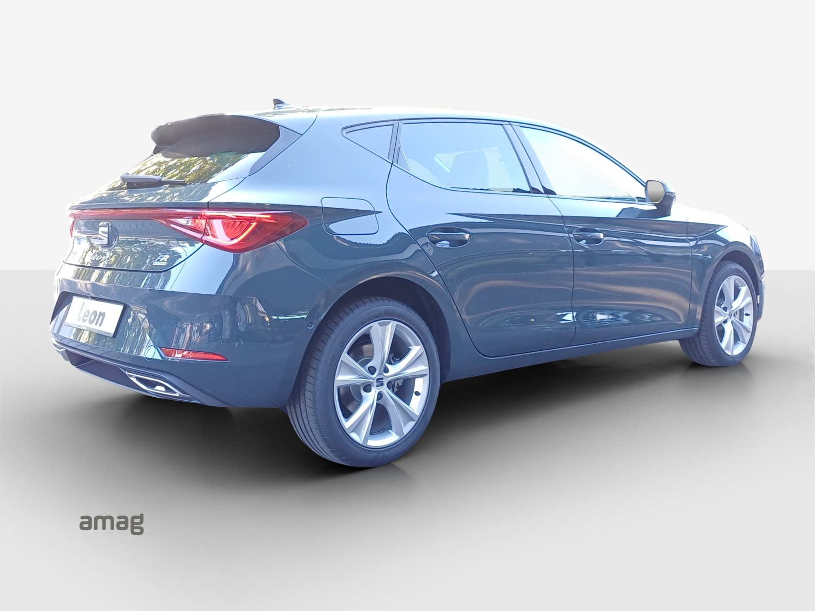 SEAT Leon 1.5 eHybrid pHEV DSG FR-image-4