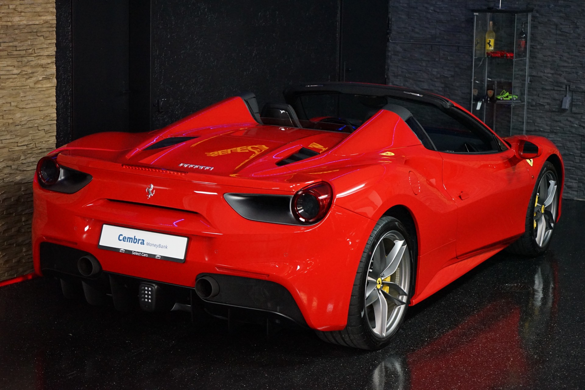 FERRARI 488 Spider 3.9 V8-image-4