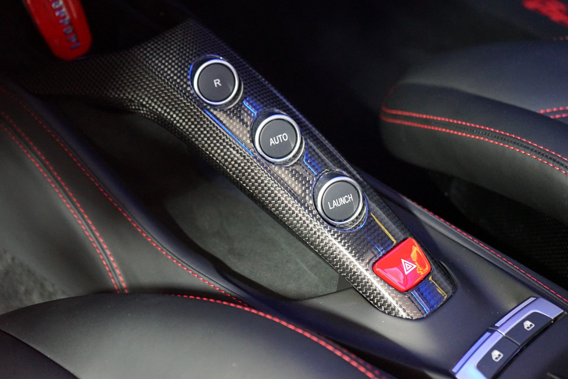 FERRARI 488 Spider 3.9 V8-image-11